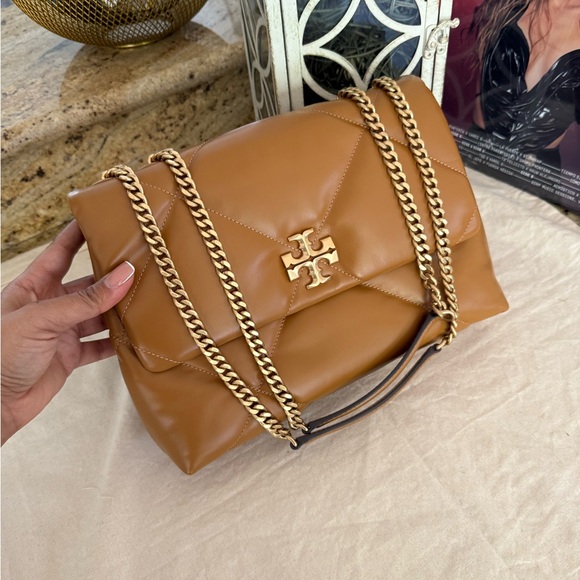 NWT, Tory Burch Women's Kira Diamond Quilt Convertible Shoulder Bag - Picture 7 of 14